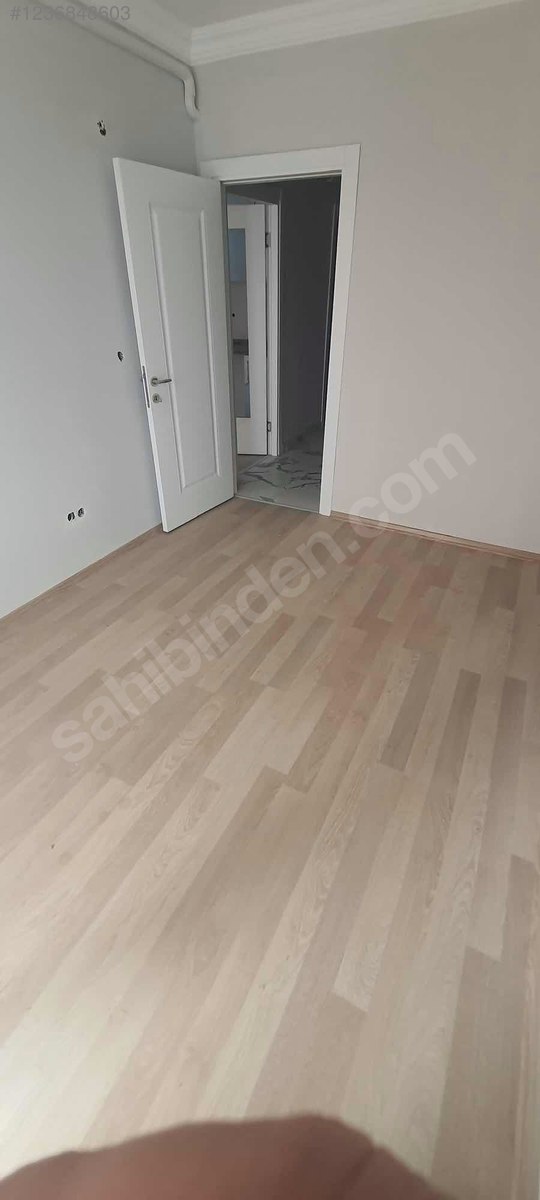 Armutlu Sahile Denize İskeleye Yakin - YALOVA ARMUTLU fotoğraf 13