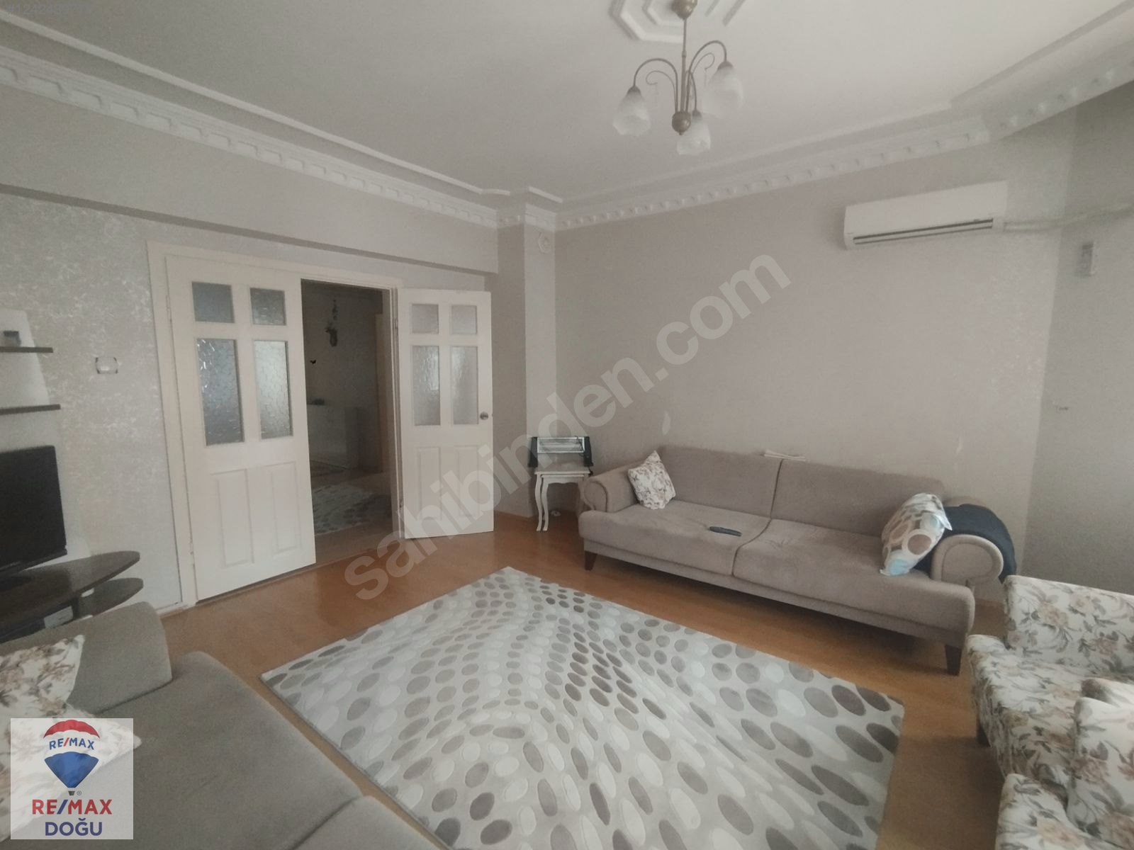 REMAX DOĞU'DAN ATAŞEHİRDE ARSA FİYATINA 4+1 220 M2 DAİRE - ELAZIĞ MERKEZ fotoğraf 2