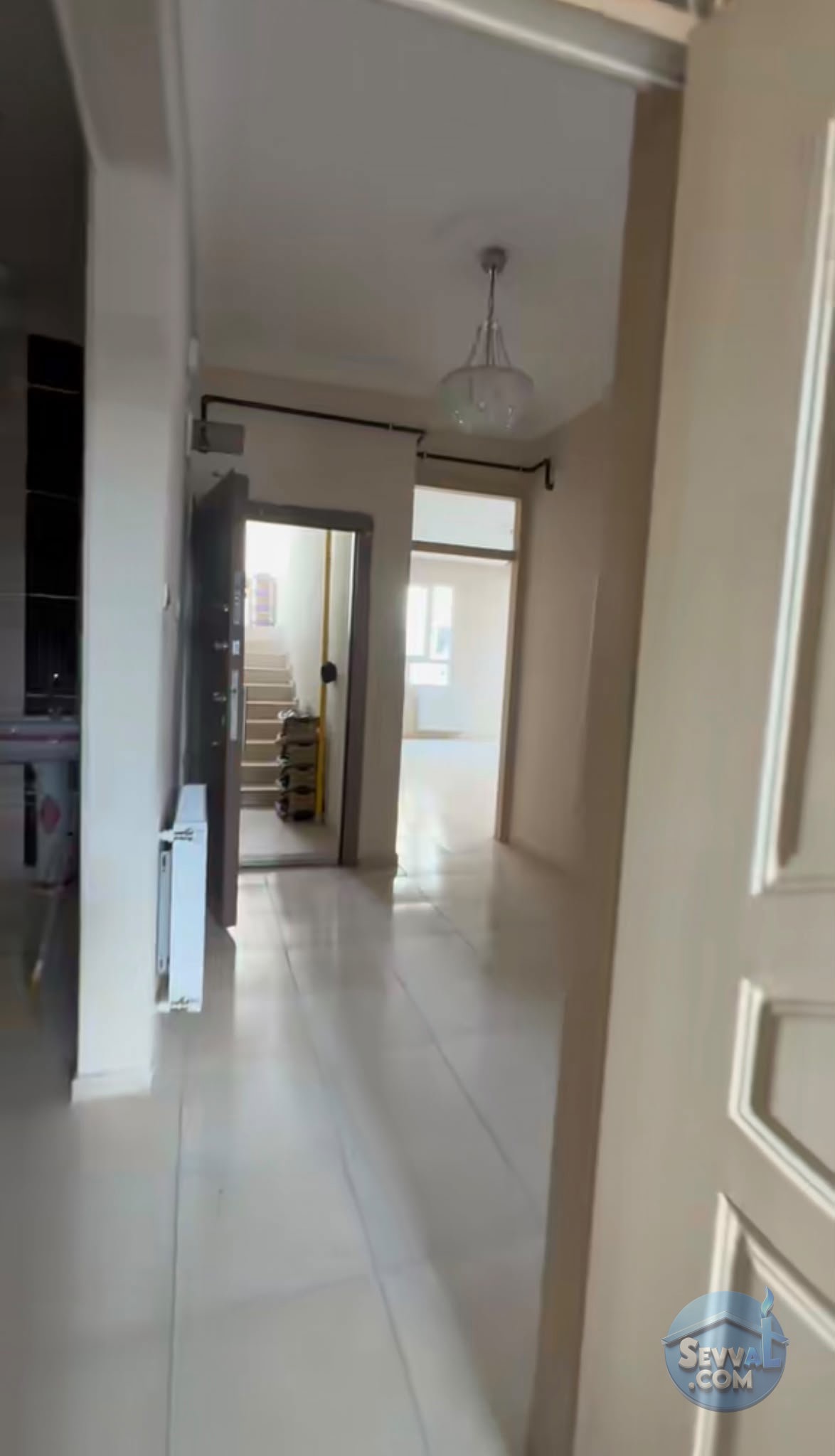 AHMET YESEVİ MAH. 2. KAT 2+1 ODALI 135 m2 DOĞALGAZLI SATILIK SON KAT DAİRE. (EMR - ŞANLIURFA HALİLİYE fotoğraf 4