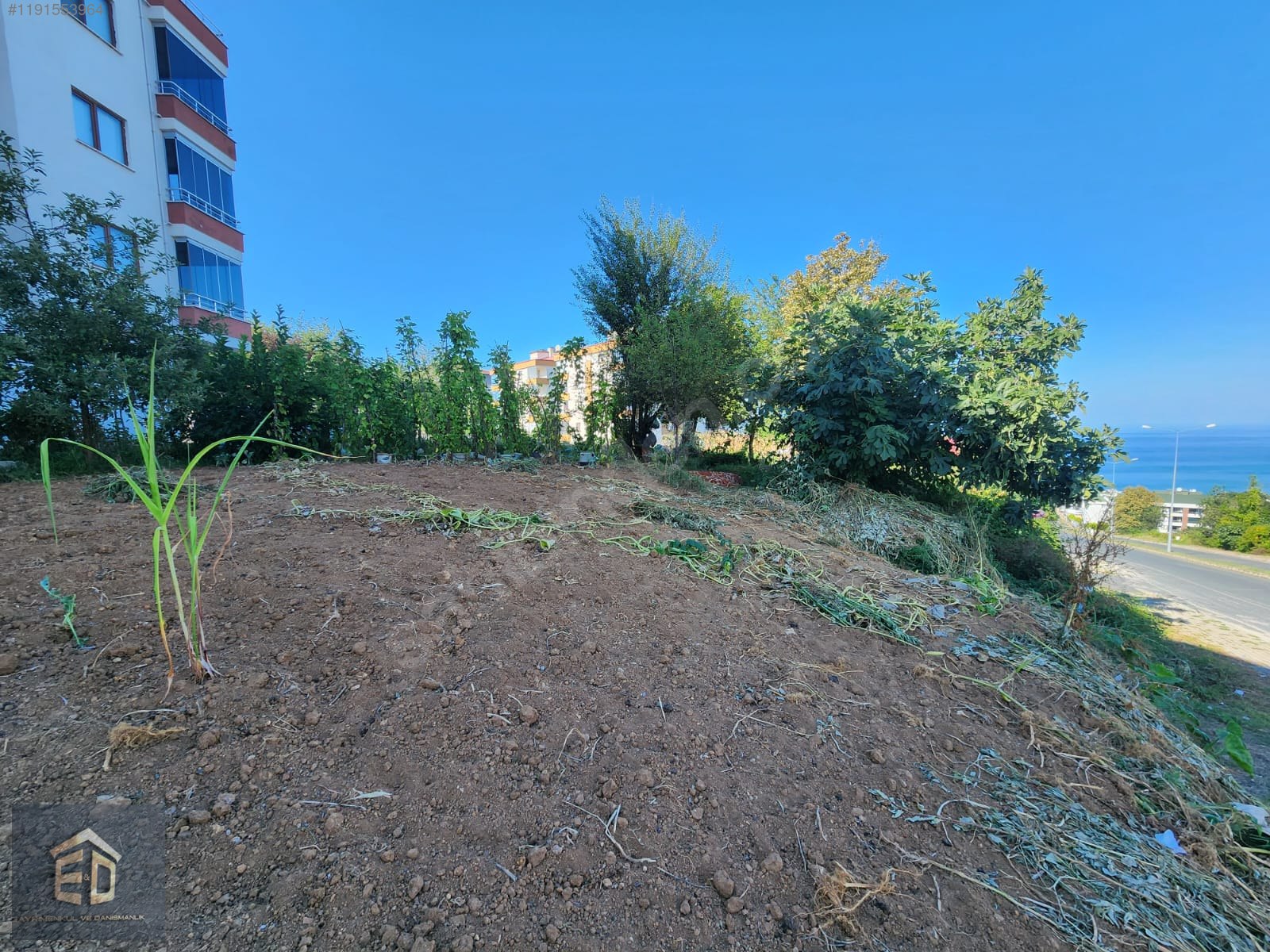 TRABZON PELİTLİ'DE MÜKEMMEL KONUMDA SATILIK 300 M² İMARLI ARSA - TRABZON ORTAHİSAR fotoğraf 17