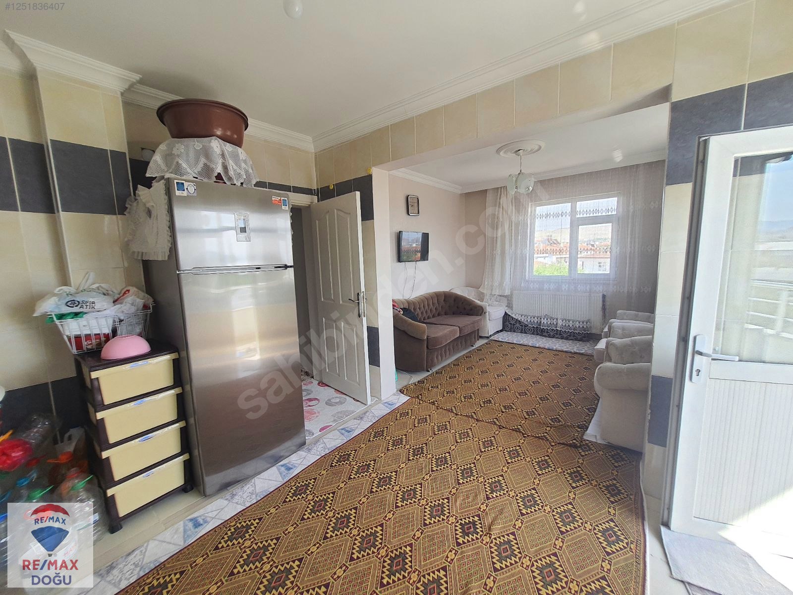 REMAX DOĞU'DAN SALIBABA MAHALLESİNDE ACİL SATILIK 3+1 DAİRE - ELAZIĞ MERKEZ fotoğraf 5