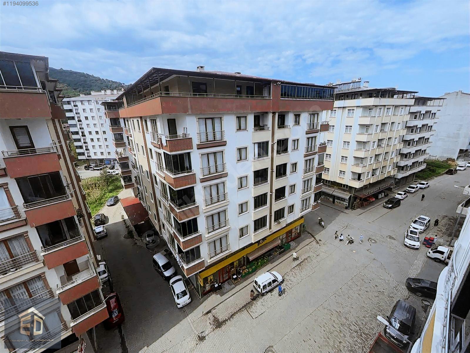 ARAKLI MERKEZ'DE SATILIK 200M2 DOĞALGAZLI DUBLEX DAİRE - TRABZON ARAKLI fotoğraf 6