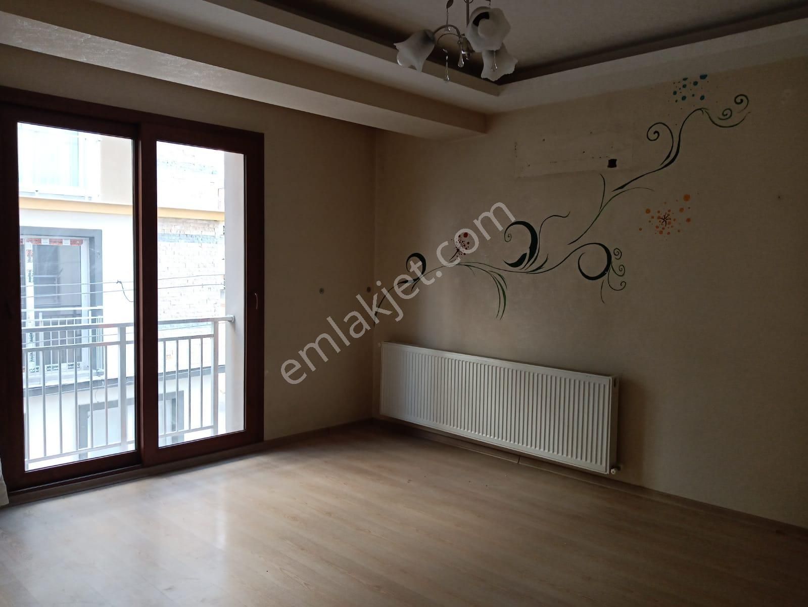 Yenigirne Örnekköy İmbatlı Da Satılık Daire Ler Ve Dübleks Ler Daire Ler - İZMİR KARŞIYAKA fotoğraf 3