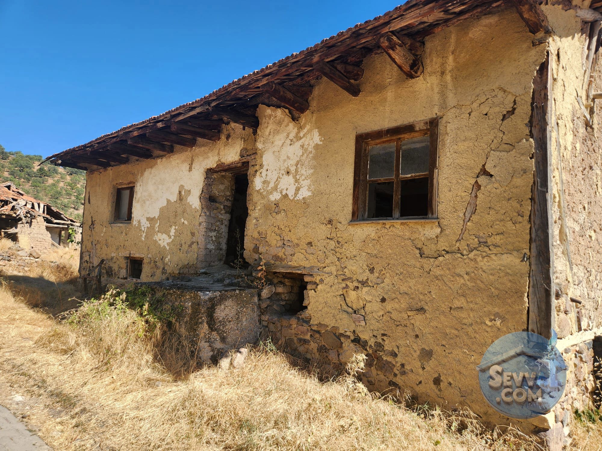KÜTAHYA ŞAPHANE ÜÇBAŞ  KÖYÜNDE 579 M²  AHŞAP EV VE BAHÇESİ  SATILIKTIR - KÜTAHYA ŞAPHANE fotoğraf 12