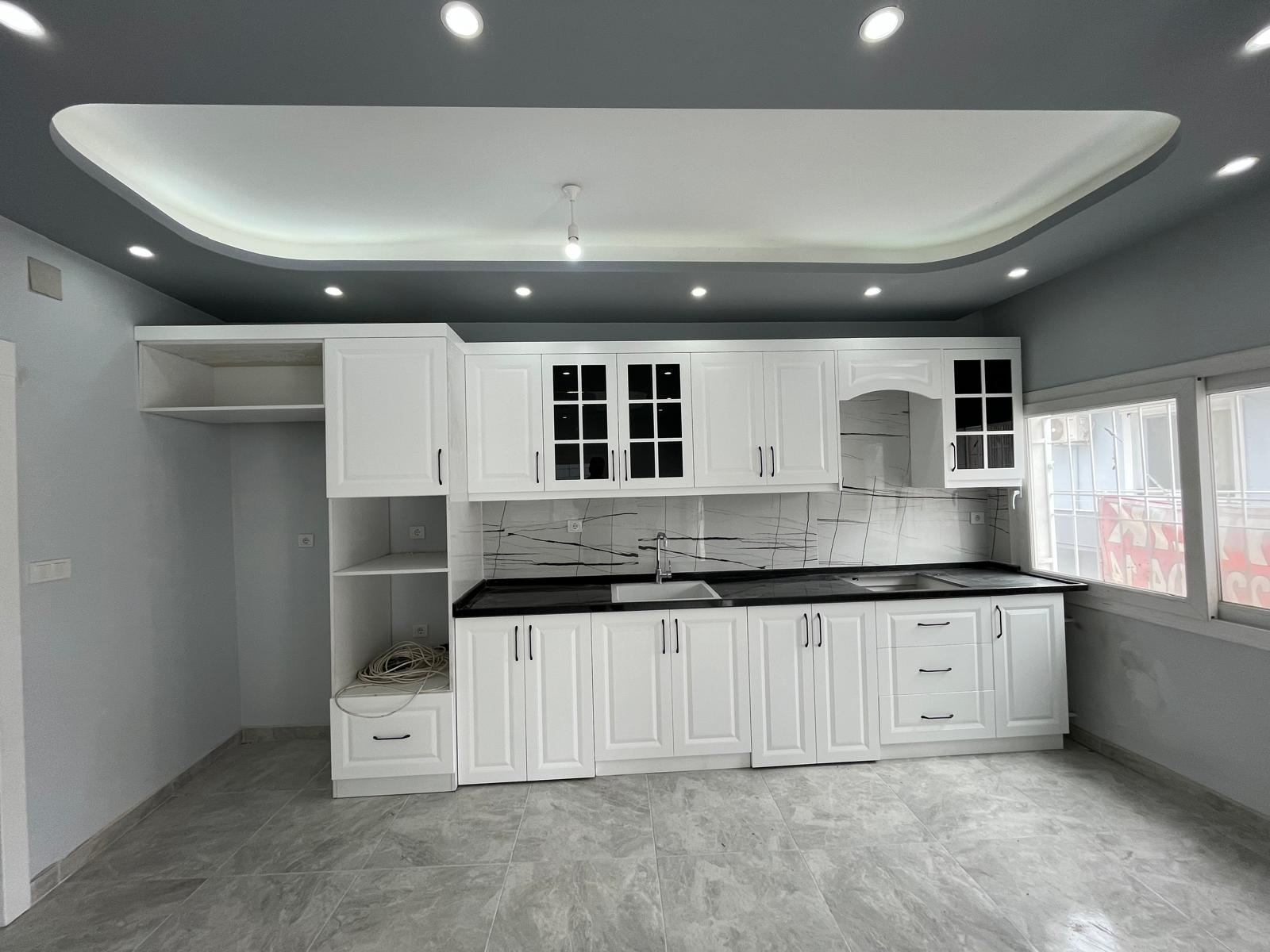 ERGÜNDEN CUMHURİYETTE İÇİ ÖZEL YAPILMIŞ SATILIK  KATLI MÜSTAKİL  - MERSİN YENİŞEHİR fotoğraf 3