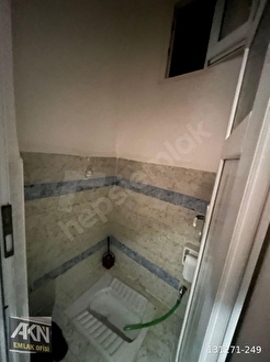 AKN GAYRİMENKULDEN MERKEZİ KONUMDA ANA CADDE ÜZERİ ACİL SATILIK 4 KATLI BİNA - TOKAT NİKSAR fotoğraf 11