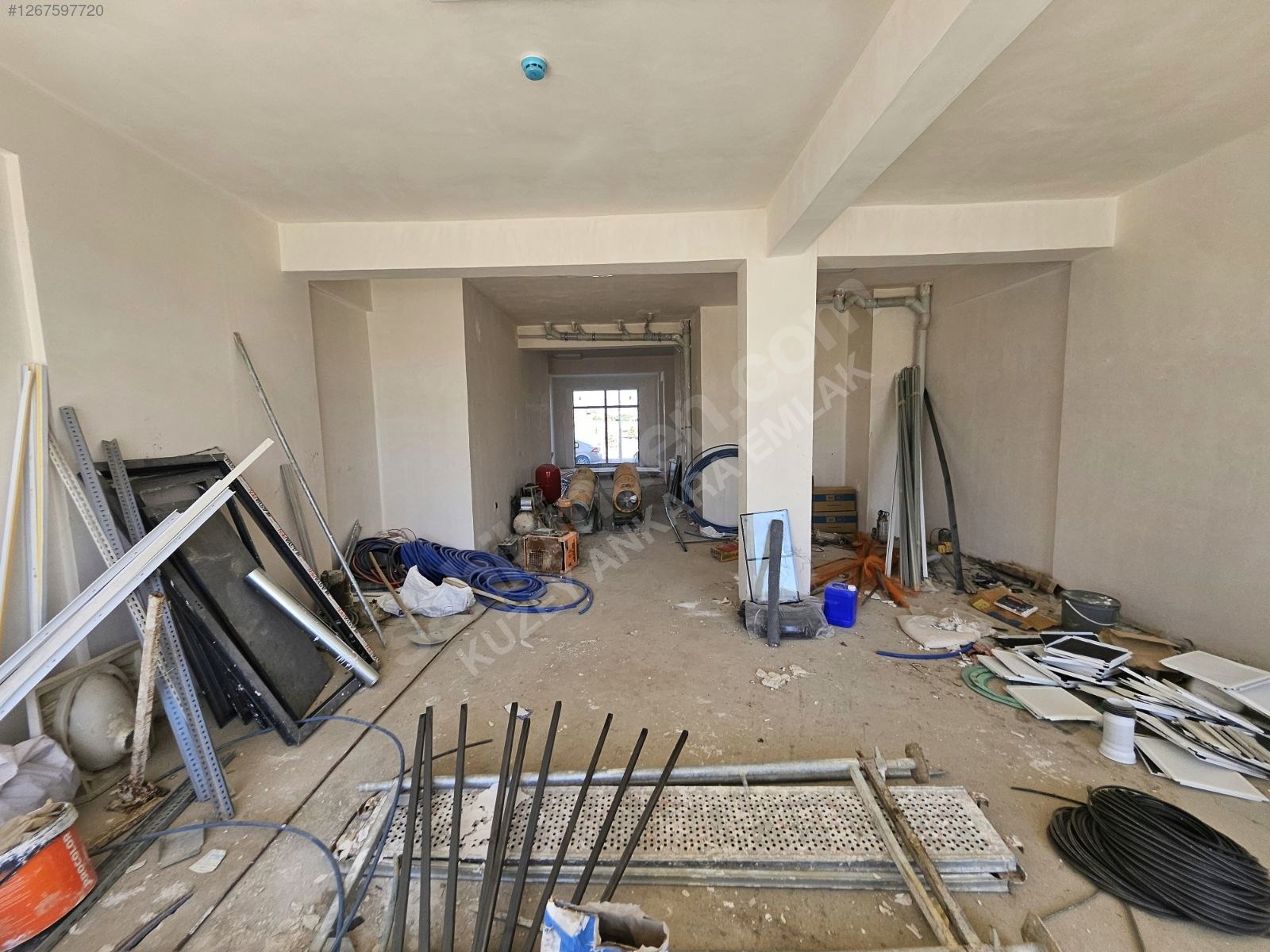 ARAÇ TAKASLI-RESMİ TAPU DEVİR-125 M2 HER İŞE UYGUN SUPER DÜKKAN - ANKARA ÇUBUK fotoğraf 32