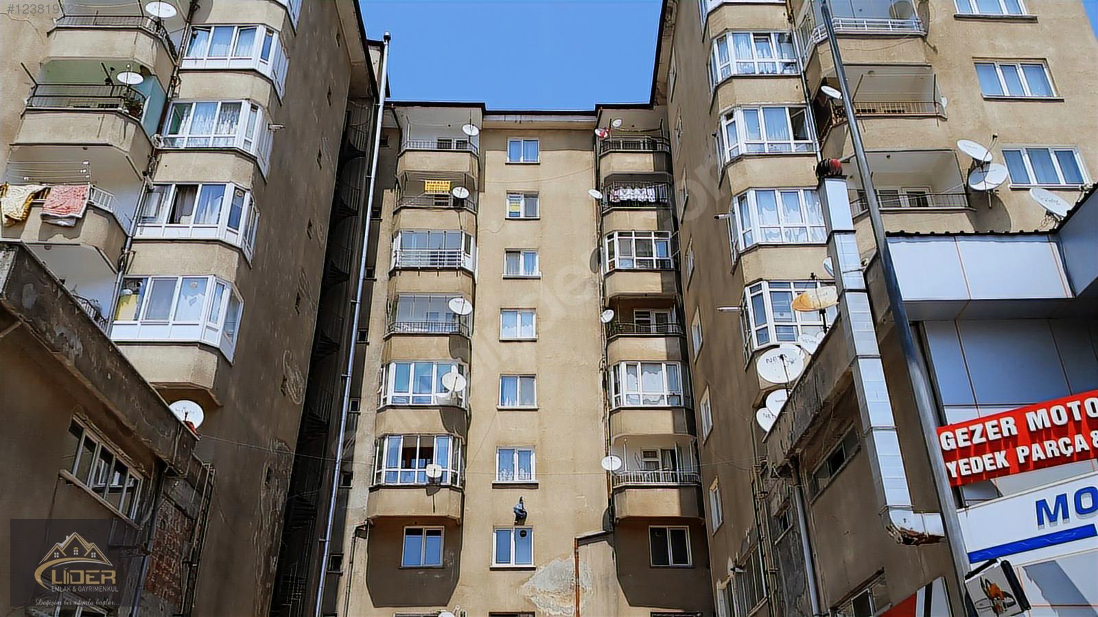 LİDER EMLAK BULVAR 3+1 İÇİ YAPILI FERDİ KOMBİLİ DAİRE - ÇANKIRI MERKEZ fotoğraf 10
