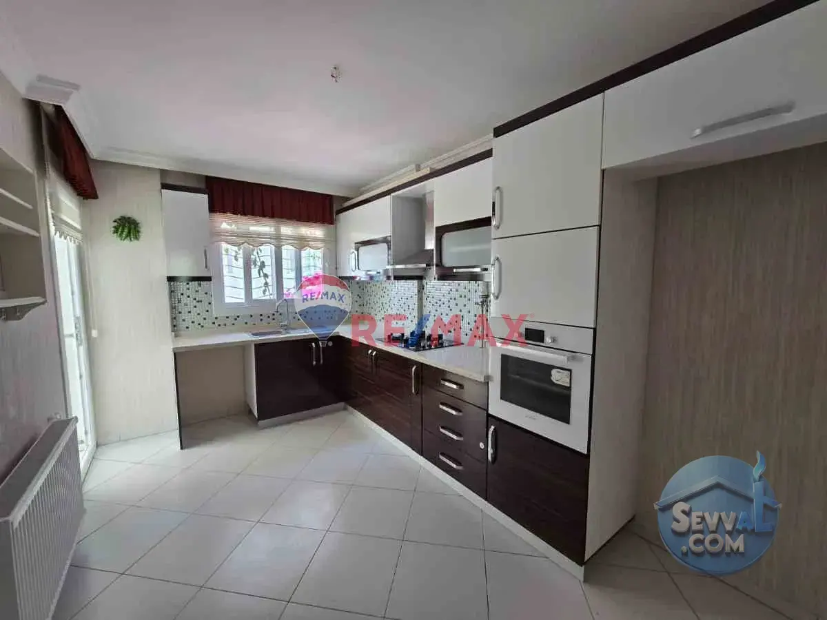 KUŞADASI EGE MAHALLESI 3+1 KIRALIK DAIRE - AYDIN KUŞADASI fotoğraf 16