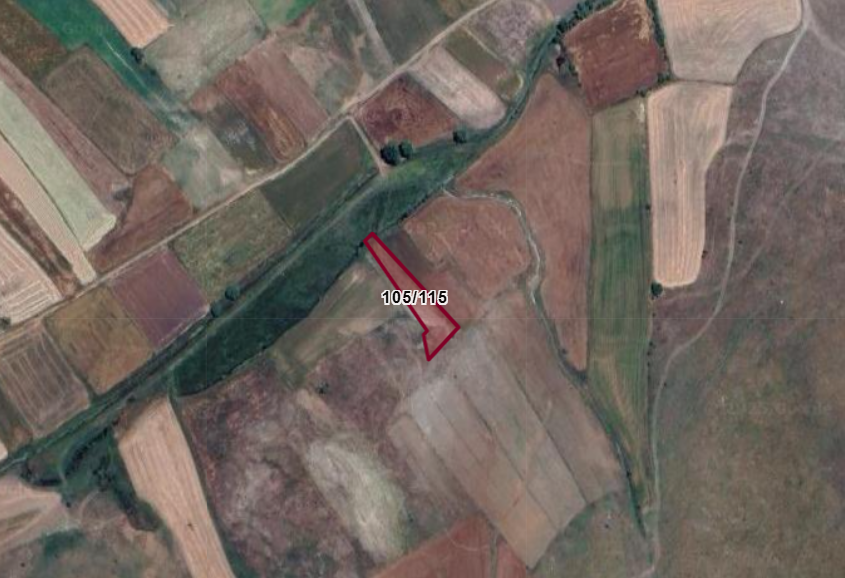 KÜTAHYA MERKEZ KARAÖZ  KÖYÜNDE 1.502 M² TARLA  SATILIKTIR
