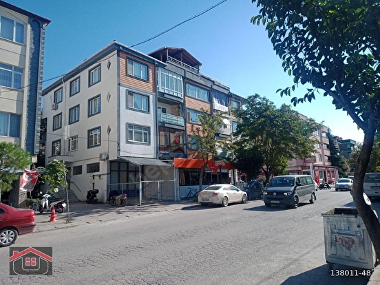 Kurtuluş mahallesi kızılay caddesinde satılık dubleks ev  - BALIKESİR GÖNEN fotoğraf 12