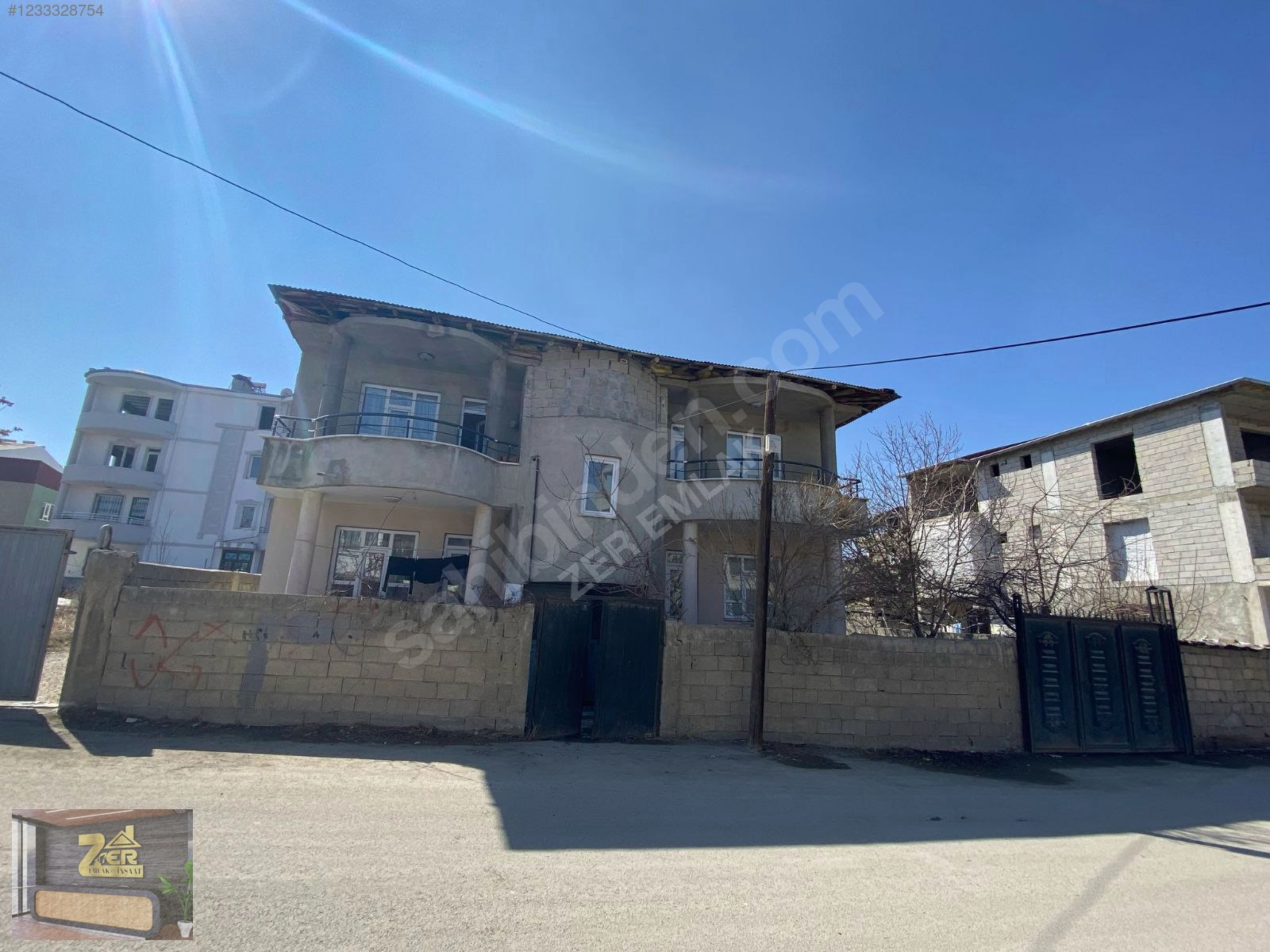 SATILIK 500 M2 ÜZERİ 2 KATLI LÜX MÜSTAKİL EV - VAN EDREMİT fotoğraf 10