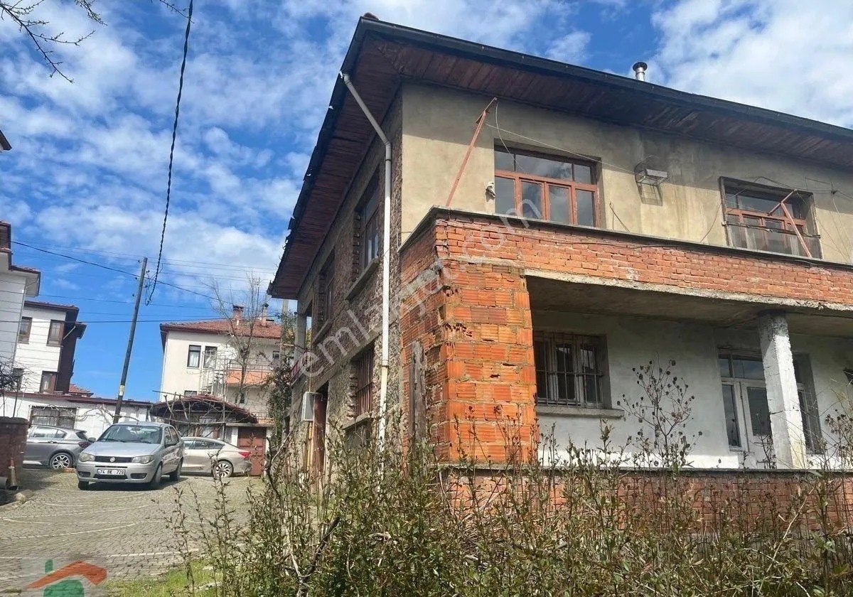 Yukarıçarşı 2 Katlı Bahçeli Ev , Sinema Yakını - BARTIN MERKEZ fotoğraf 3