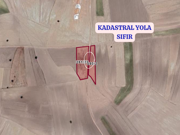 ÇANKIRI MERKEZ TUZLU   KÖYÜNDE 2.300  M² TARLA  SATILIKTIR - ÇANKIRI MERKEZ fotoğraf 4