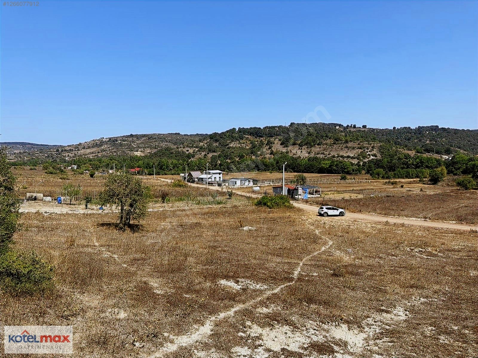 KANDIRA SELAMETLİ SATILIK TARLA YOL KENARI ELEKTRİK SU MEVCUT - KOCAELİ KANDIRA fotoğraf 4