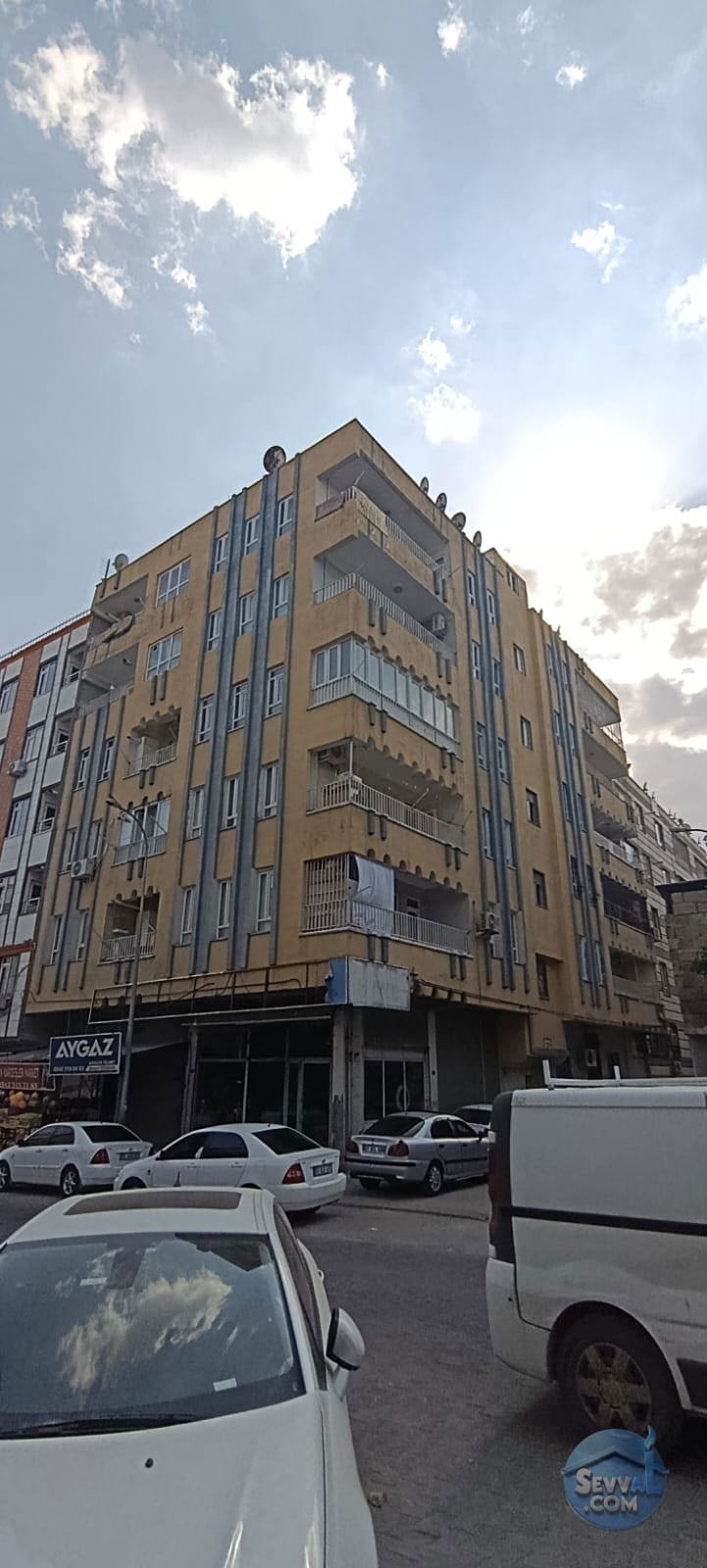 ŞAİR NABİ MAH 5.KAT 3+1 D.GAZLI - ŞANLIURFA HALİLİYE fotoğraf 5