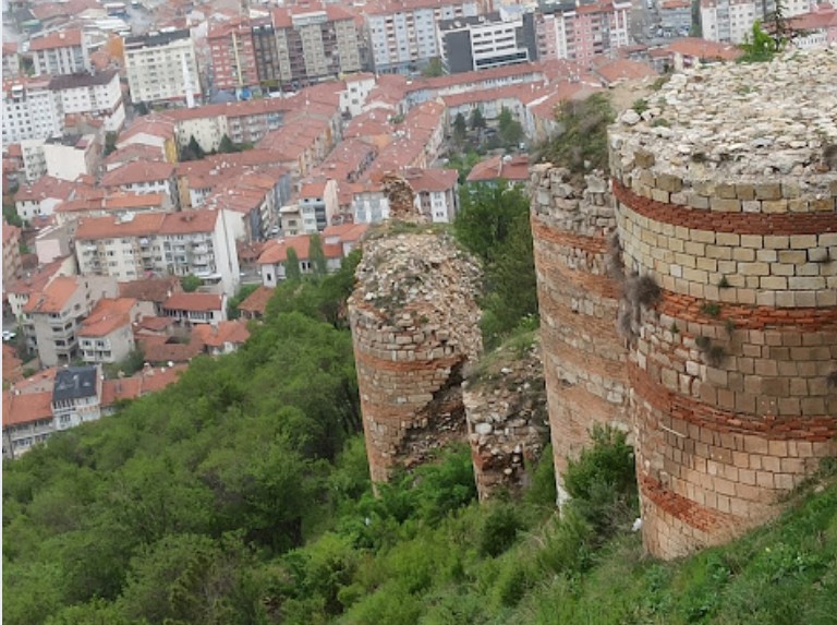 KÜTAHYA EMET AYDINCIK MEYDAN KÖYÜNDE 2610M² TARLAMIZ SATILIKTIR. - KÜTAHYA EMET fotoğraf 8