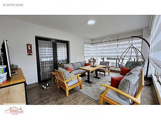 İMİR EMLAK OFİSİNDEN HASTANE YAKINI 4+1 190m2 13.KAT LÜKS DAİRE - ANKARA PURSAKLAR fotoğraf 2