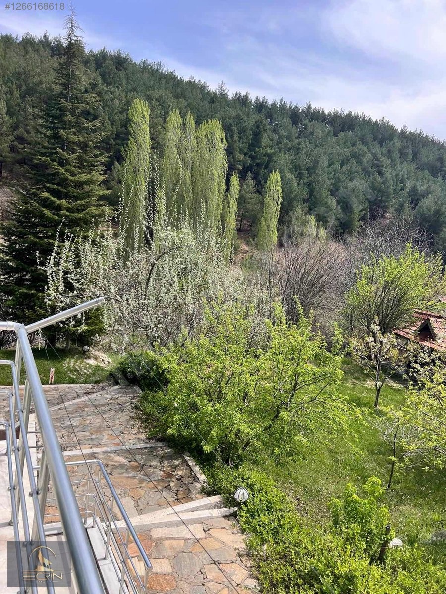 Hacıkadem villalar bölgesinde satılık tripleks villa satılık - UŞAK MERKEZ fotoğraf 8