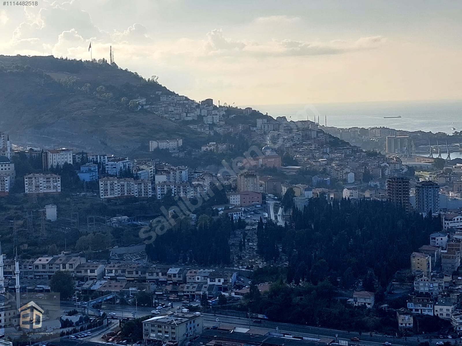 ÜNİVERSİTE MAH. MÜKEMMEL MANZARALI DAİRE - TRABZON ORTAHİSAR fotoğraf 8
