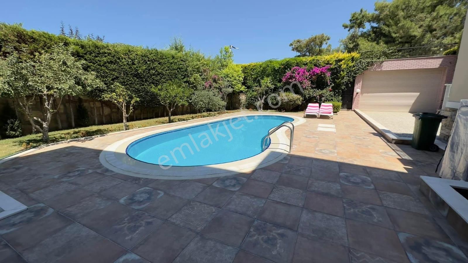 Kuşadası Soğucakta 6+2 Müstakil Villa. - AYDIN KUŞADASI fotoğraf 16