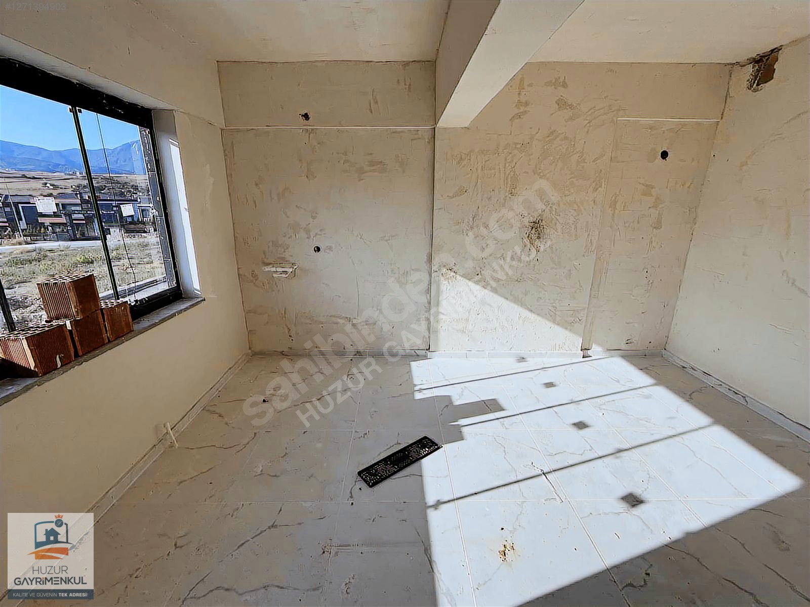 KAR-SAF GALERİCİLER SİTESİ GRİŞ H BLOKTA SATILIK İŞ YERİ - KARABÜK SAFRANBOLU fotoğraf 4