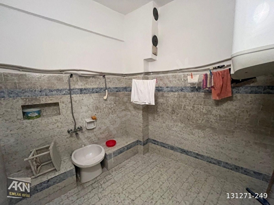 AKN GAYRİMENKULDEN MERKEZİ KONUMDA ANA CADDE ÜZERİ ACİL SATILIK 4 KATLI BİNA - TOKAT NİKSAR fotoğraf 19