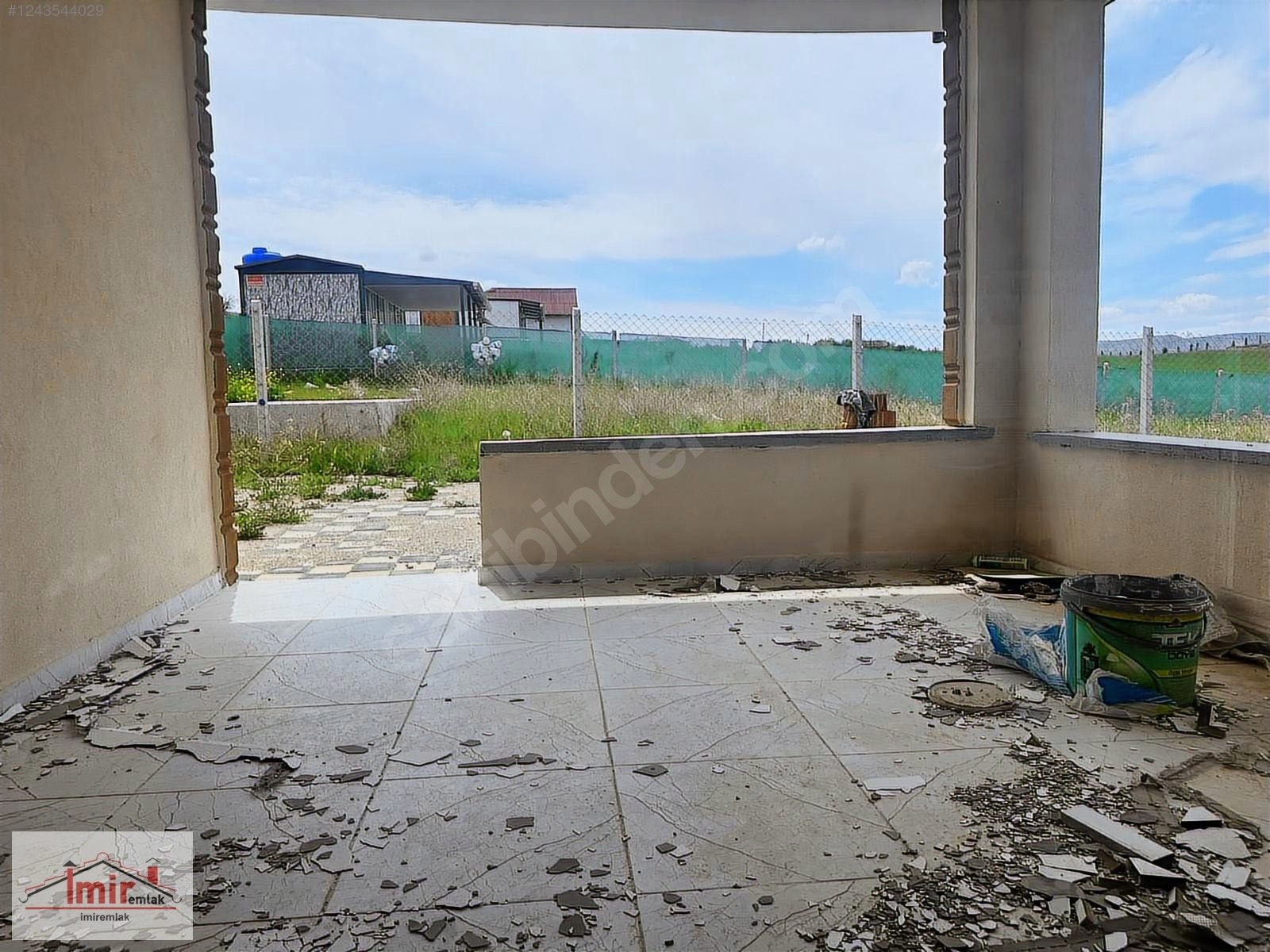 İMİR EMLAK'TAN SİRKELİ KARAKÖY DE 500m2 BAHÇE 2+1 EVLİ YER - ANKARA PURSAKLAR fotoğraf 7