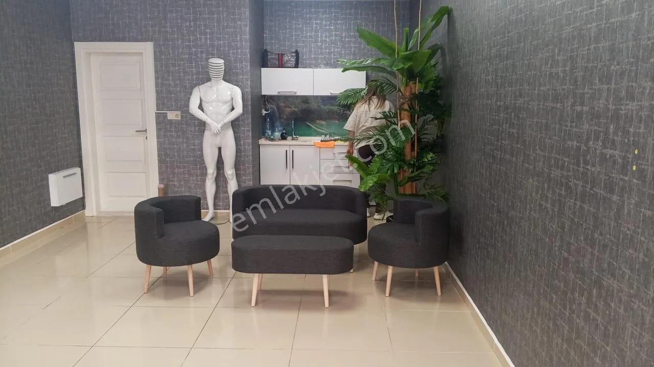Yarımcapark İşmerkezinde Satılık Dükkan - KOCAELİ KÖRFEZ fotoğraf 4