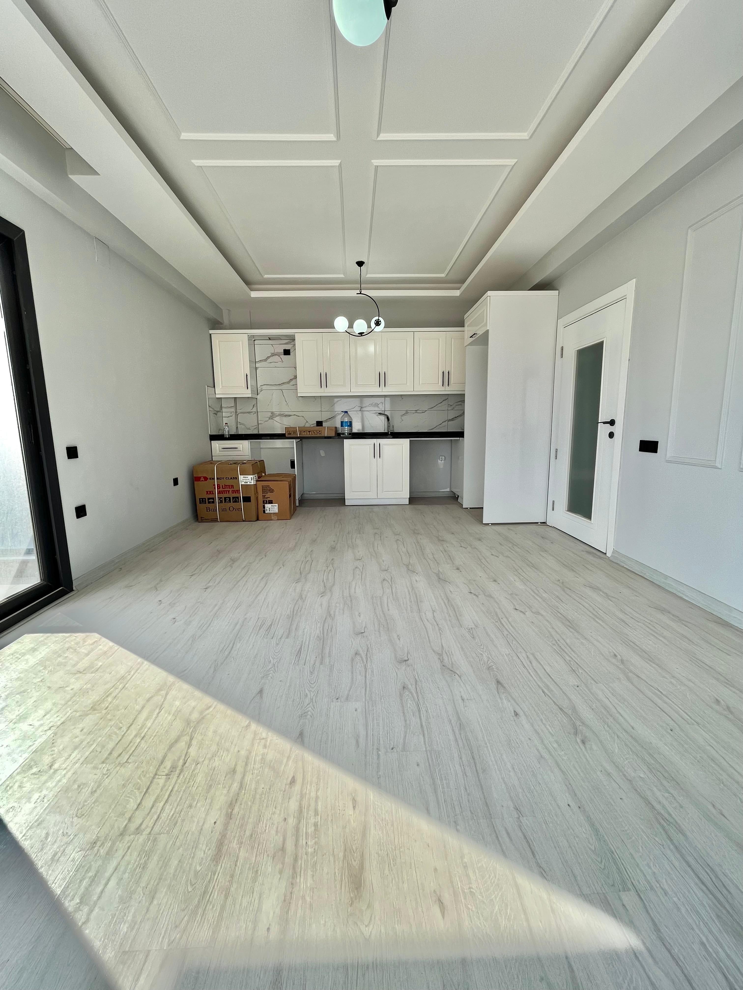 MEZİTLİ KUYULUKTA LÜX DAİRE 2+1 ÇİFT BALKON ÇİFT BANYO - MERSİN MEZİTLİ fotoğraf 2