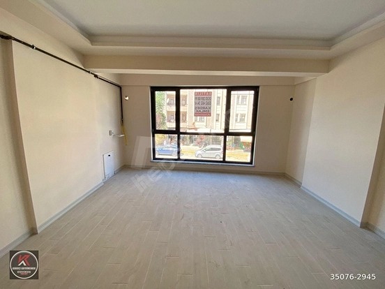 ALTINOVANIN KALBİNDE CADDE ÜZERİNDE 1+1,3+1GENİŞ DAİRE,OFİSLER - YALOVA ALTINOVA fotoğraf 9