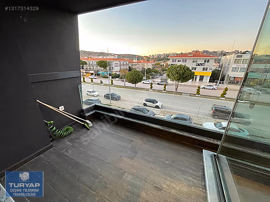 ÇEŞME MERKEZ'de ANA YOL ÜSTÜ KİRALIK 90m² 2+1 LOFT - İZMİR ÇEŞME fotoğraf 11
