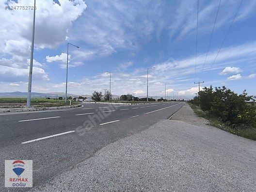 REMAX DOĞUDAN YEDİ GÖZEDE[GERMİLİDE] YATIRIMLIK ARAZİ - ELAZIĞ MERKEZ fotoğraf 2