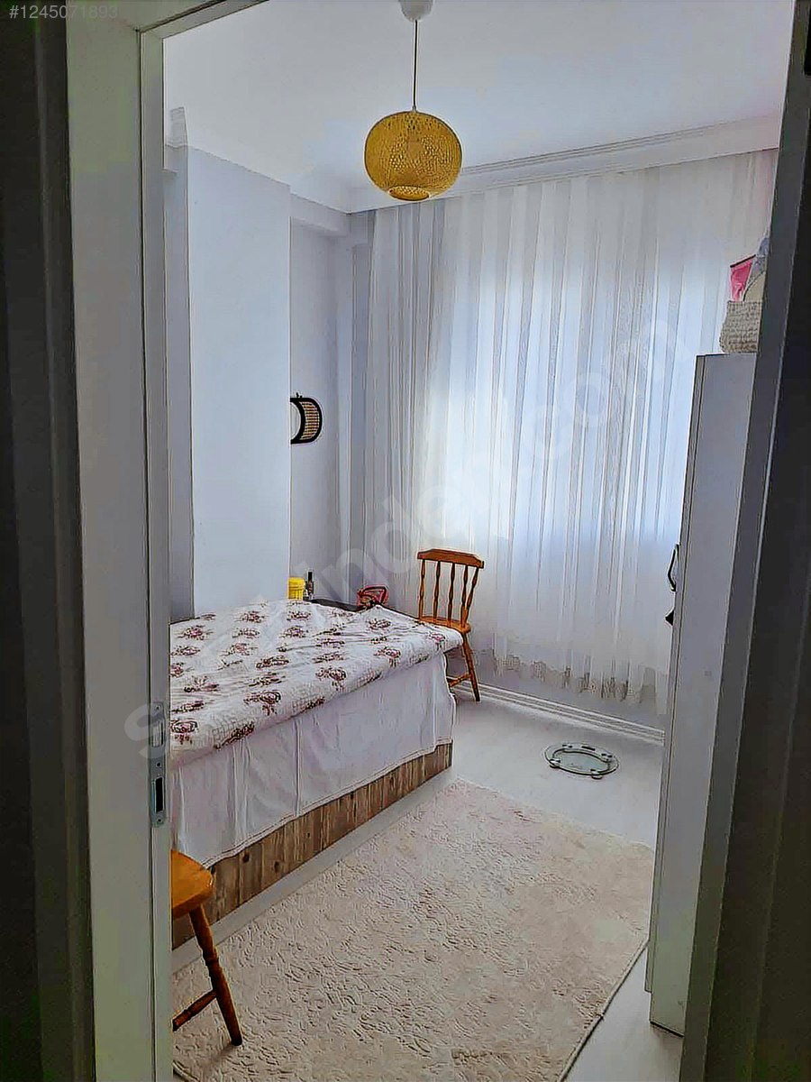 Mutlu emlaktan sarıcalarda Anadolu lisesi yanı 2+1 daire - MERSİN SİLİFKE fotoğraf 2