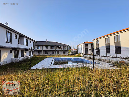 KARASU MERKEZDE SATILIK HAVUZ CEPHE 1+1 EŞYALI FIRSAT DAİRE - SAKARYA KARASU fotoğraf 5