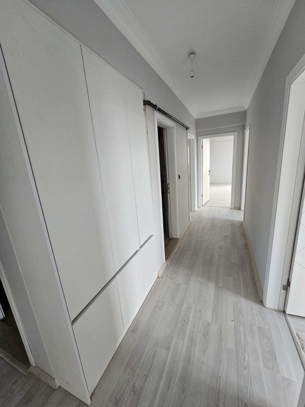 Satılık 3+1 Altan ısıtmalı sıfır daire  - UŞAK MERKEZ fotoğraf 3