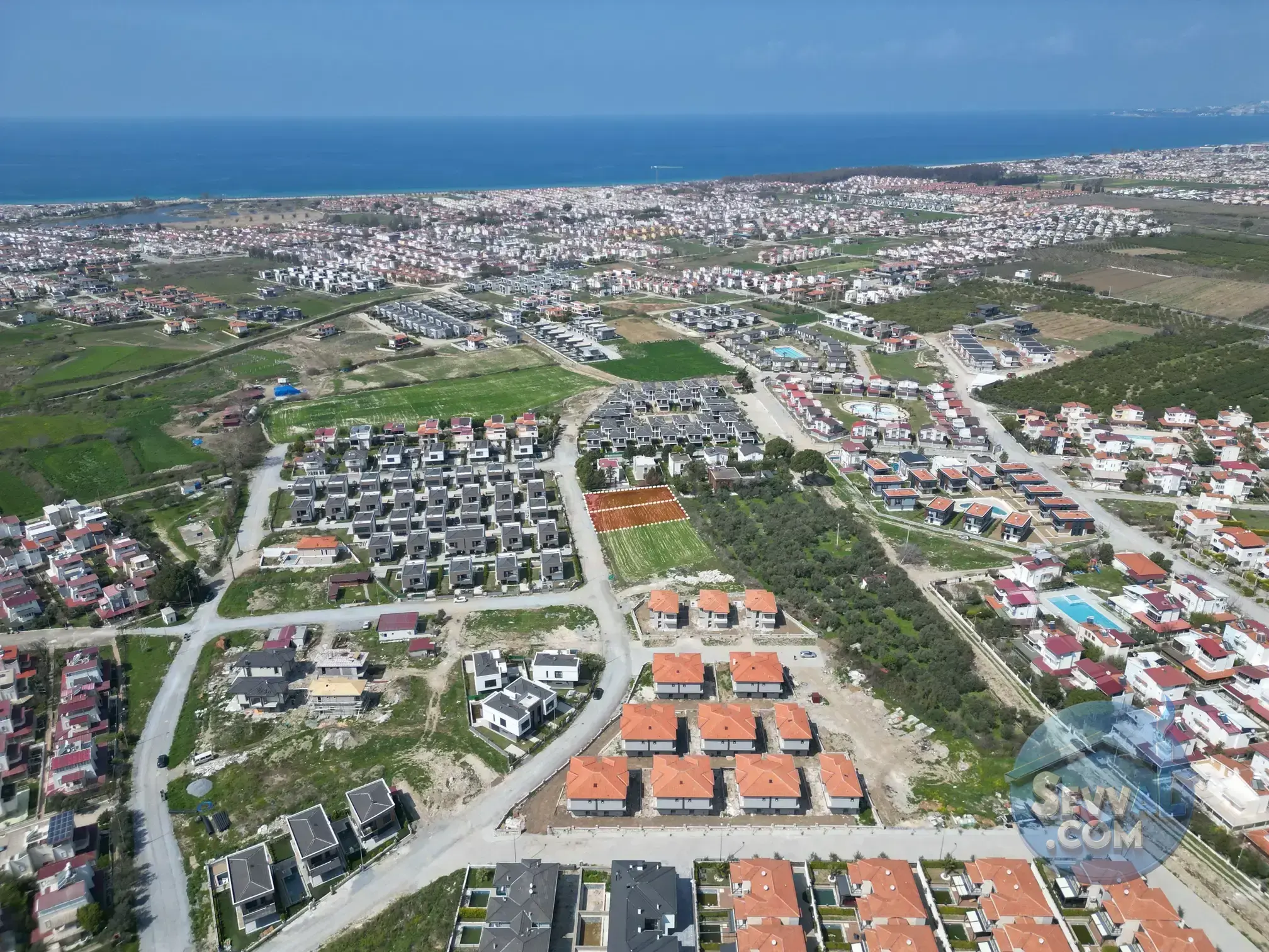 OKSIJEN DEPOSU GÜZELÇAMLI DA DENIZE YÜRÜME MESAFESINDE VILLA IMARLI ARSA - AYDIN KUŞADASI fotoğraf 8