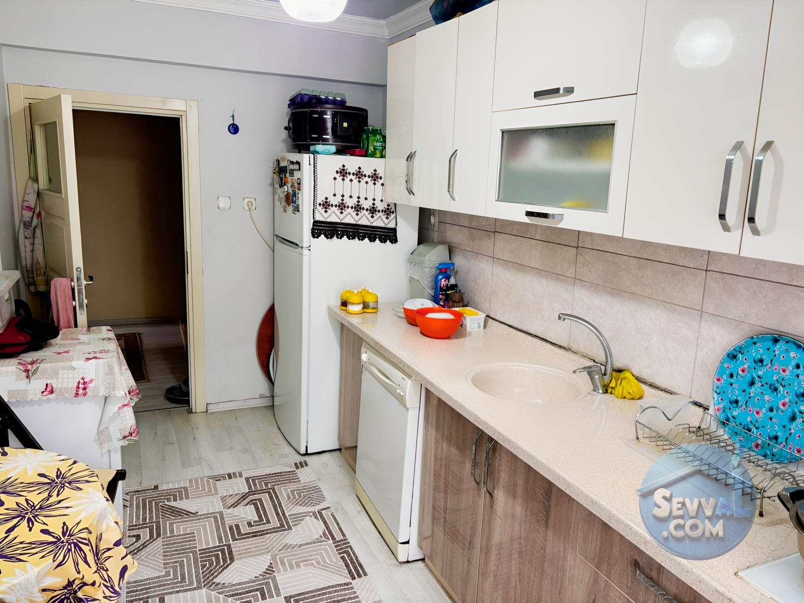 GÖLCÜK ULAŞLIDA ANA YOLA CEPHA SATILIK ARA KAT DAİRE - Kocaeli Gölcük fotoğraf 12