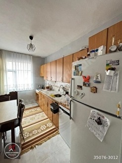 KAYACIK MAHALLESİ ’NDE SİTE İÇERİSİNDE GENİŞ METRAJLI 3+1 SATILIK FIRSAT DAİRE - KOCAELİ KARAMÜRSEL fotoğraf 3