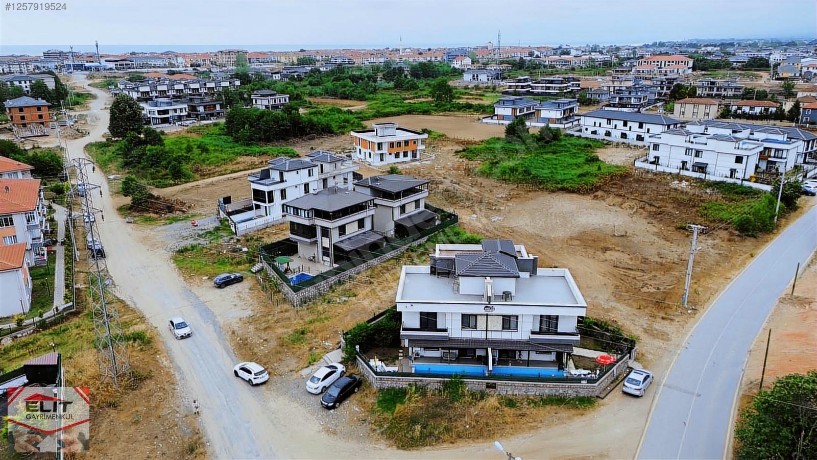 KARASU'DA FIRSAT SATILIK HAVUZLU BAHÇELİ TERASLI LÜKS VİLLA - SAKARYA KARASU fotoğraf 34