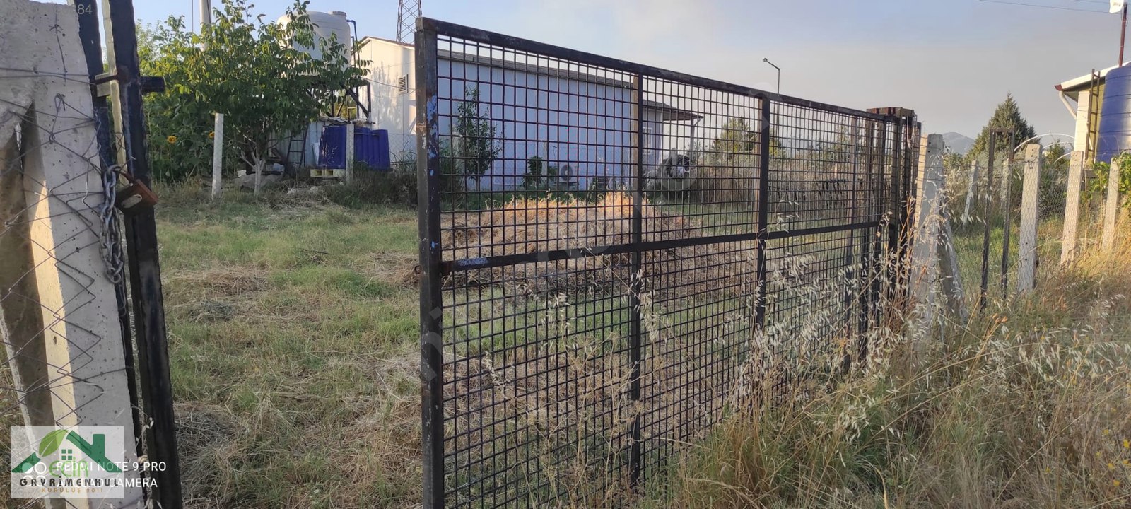 ECİR DEN____MENDERES OĞLANANASINDA SATILIK 206 M2 TARLA