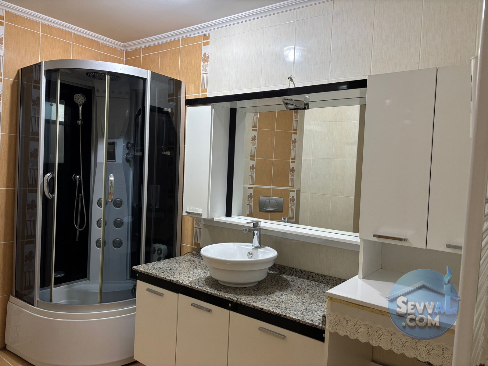 GÖLCÜK MERKEZ MANZARALI GENİŞ 3+1 TERASLI DAİRE 160 m2 - Kocaeli Gölcük fotoğraf 5