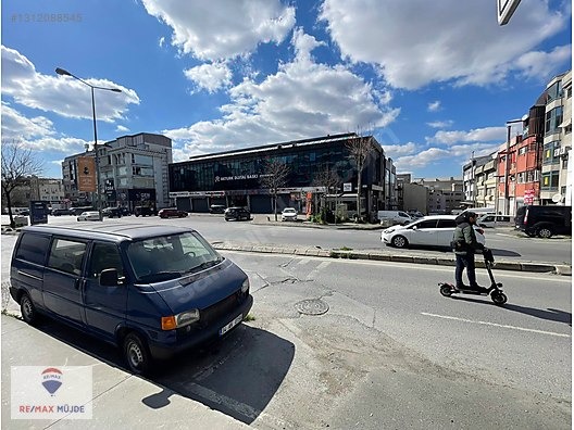 SAVAŞ CADDESİNDE 4 CEPHELİ TAM KAT KİRALIK 350 M2 - İSTANBUL GÜNGÖREN fotoğraf 27