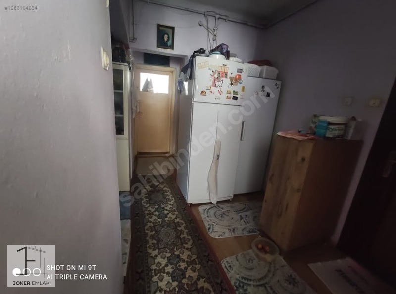 KÜÇÜK ÇARŞI ÜÇGEN PARK YAKINI 3 KATLI SATILIK MÜSTAKİL EV - UŞAK MERKEZ fotoğraf 6