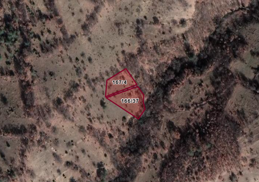 BALIKESİR DURSUNBEY SAĞIRLAR   KÖYÜNDE  TOPLAMDA 1.804  M²   2 TARLA SATILIKTIR