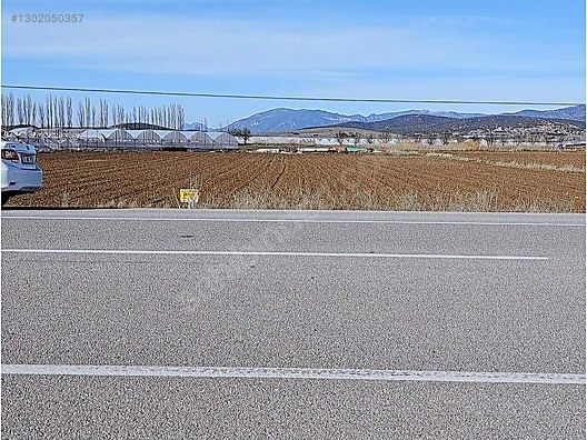 GÜLTEKİN EMLAKTAN YAMADIDA ÇAVDIR YOLU ÜZERİNDE SATILIK TARLA - BURDUR GÖLHİSAR fotoğraf 3