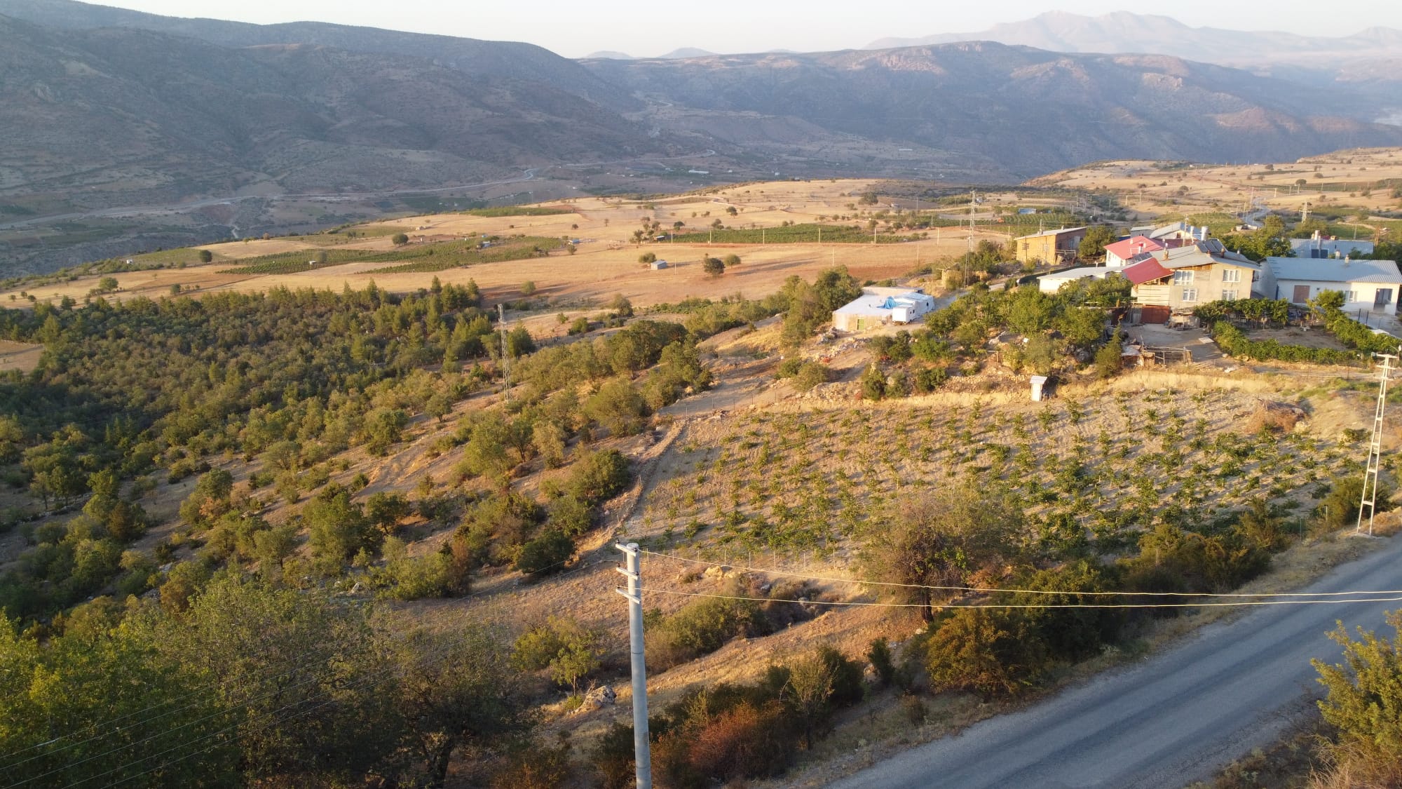 KONYA HADİM DÜLGERLER   KÖYÜNDE 206 M²  BAHÇE  SATILIKTIR - KONYA HADİM fotoğraf 7