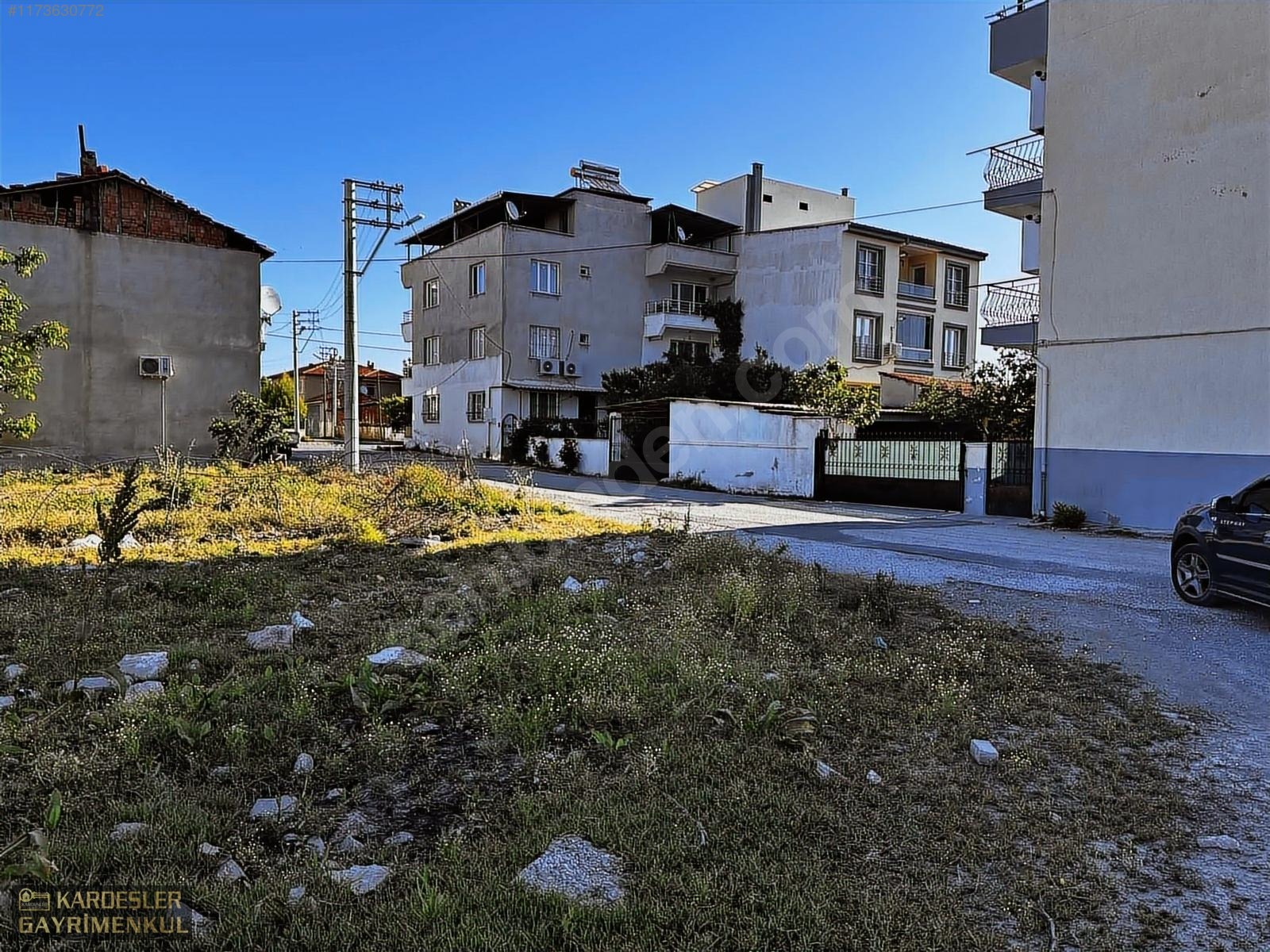 CUMHURİYET MAHALLESİ SATILIK BİTİŞİK NİZAM ARSA - MANİSA AKHİSAR fotoğraf 10