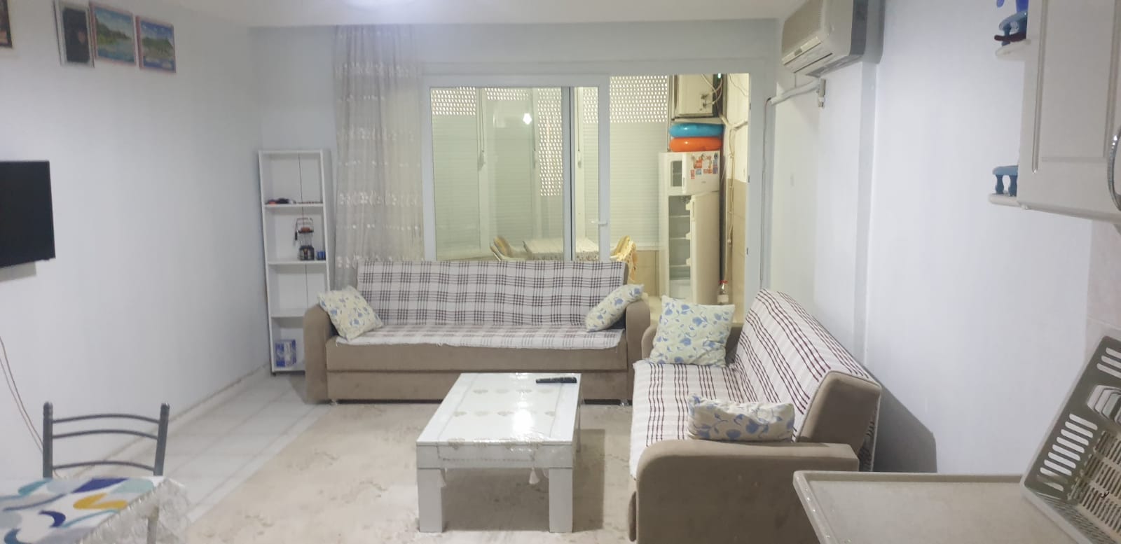 ATAKENT SUSANOĞLUNDA SAHİLE YAKIN SATILIK EŞYALI 1+1 DAİRE - MERSİN SİLİFKE fotoğraf 2