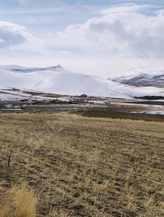 VAN EDREMİT DOĞANLAR KÖYÜ’NDE 9.113 M² TARLA SATILIKTIR - VAN EDREMİT fotoğraf 4